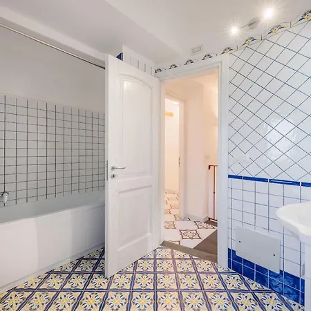 Alone Σπίτι διακοπών *