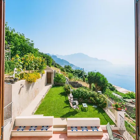 Alone Σπίτι διακοπών